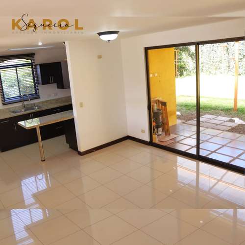 SE VENDE CASA EN CONDOMINIO, SAN RAFAEL- ALAJUELA