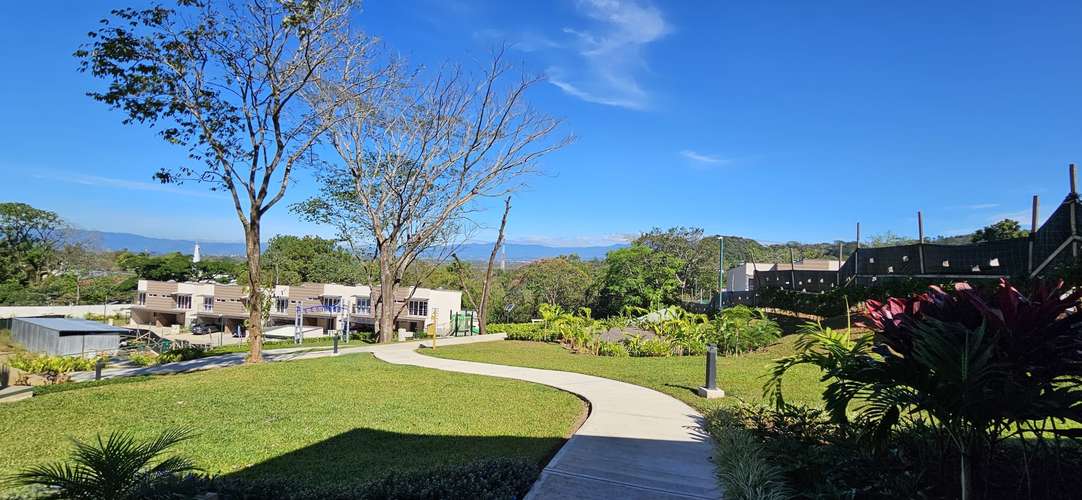 ALQUILER  CASA en Condominio,  Cuidad Colón