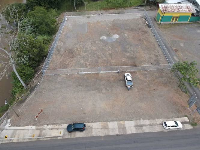 ALQUILER - VENTA Plantel "MUELLE DE SAN CARLOS" EXCELENTE UBICACION COMERCIAL