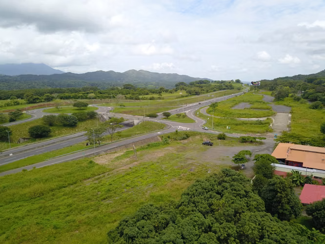 Lote en Venta en Atenas, plano con uso suelo comercial - Imagen 7