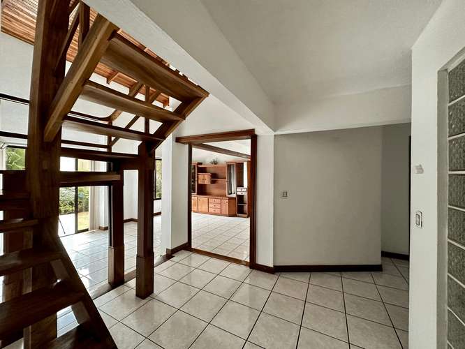 Venta de casa en la Uruca