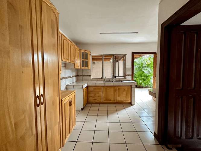 Venta de casa en la Uruca