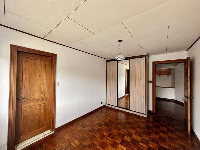 Venta de casa en la Uruca