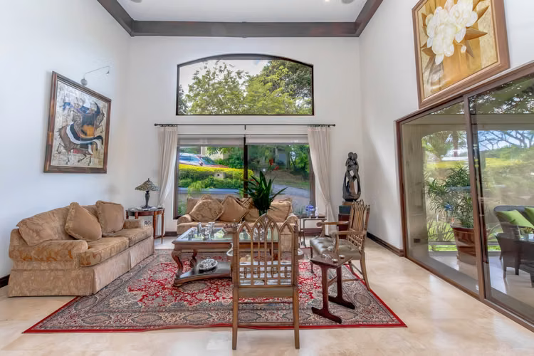 Venta de Casa en Condominio en Ciudad Colon