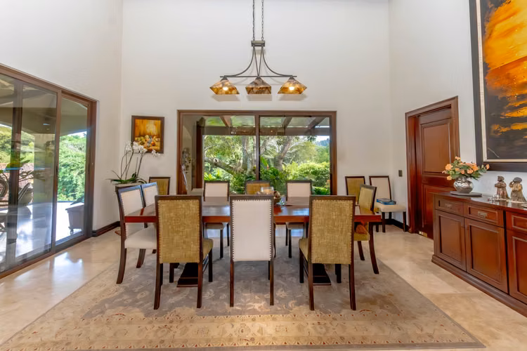 Venta de Casa en Condominio en Ciudad Colon