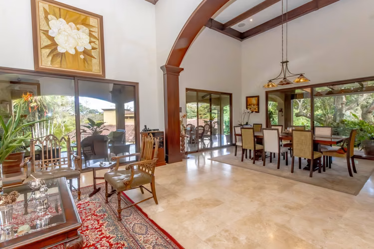 Venta de Casa en Condominio en Ciudad Colon