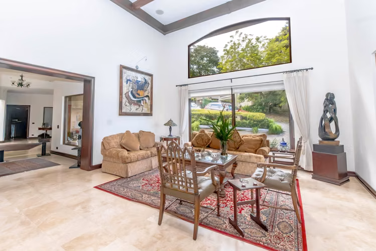 Venta de Casa en Condominio en Ciudad Colon