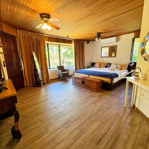 CASA EN VENTA DE UNA PLANTA EN HACIENDA LOS REYES.