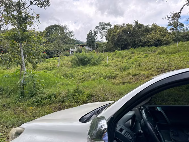 OPORTUNINIDAD Venta de lote en Escazú de 1521 metros - Imagen 3