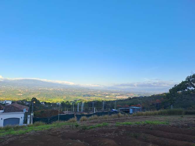 Venta de lote en Alajuela, gran oportunidad.