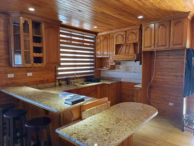 Venta de preciosa propiedad en Tablón Del Guarco Cartago - Imagen 2