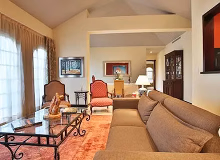 Alquiler de lujoso apartamento en Condominio Cortijo Los Laureles Escazú - Imagen 10