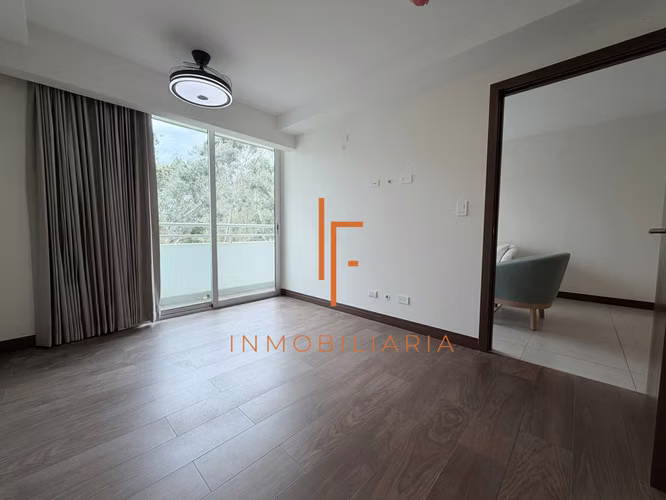 Se Alquila Apartamento de 2 Habitaciones Barreal Heredia