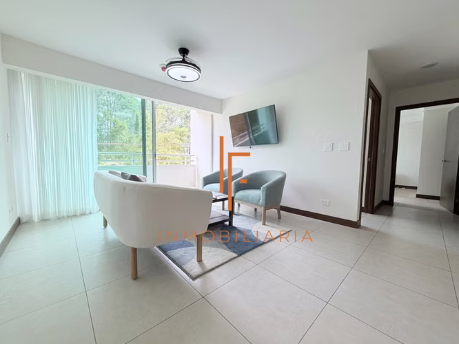 Se Alquila Apartamento de 2 Habitaciones Barreal Heredia