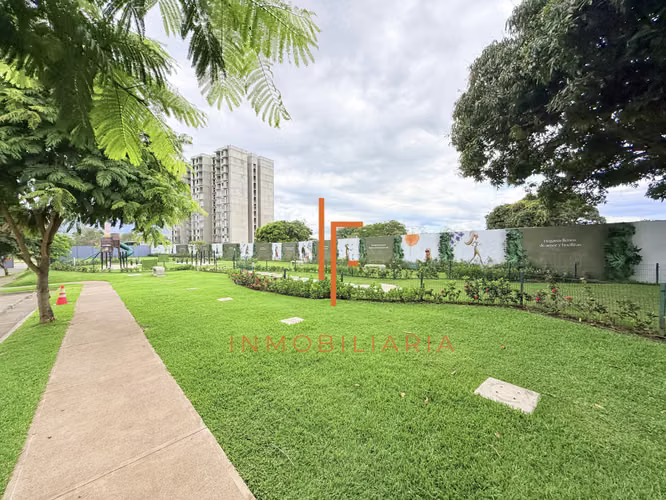 Se Alquila Apartamento de 2 Habitaciones Barreal Heredia