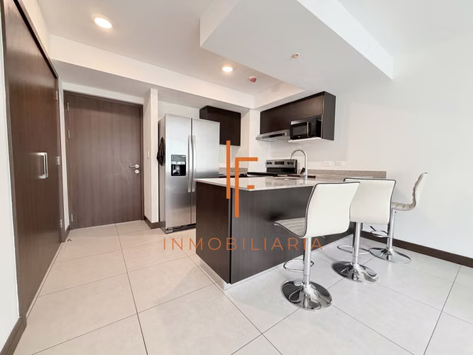 Se Alquila Apartamento de 2 Habitaciones Barreal Heredia
