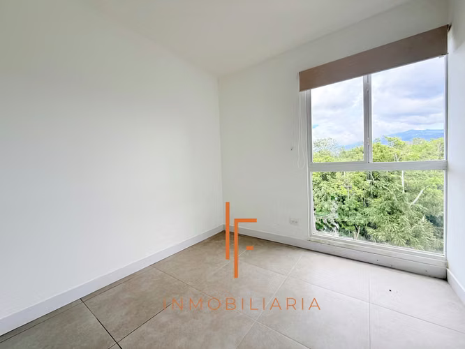 Apartamento de 3 Habitaciones con vistas Curridabat
