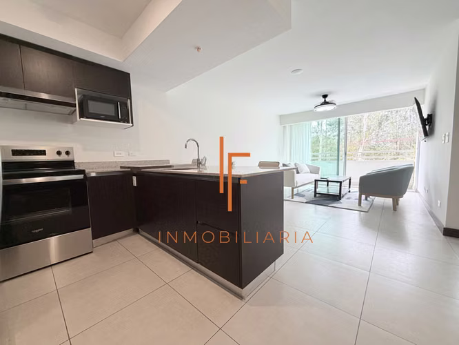 Se Alquila Apartamento de 2 Habitaciones Barreal Heredia