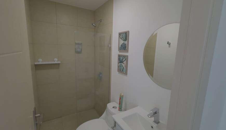 Hermoso apartamento amoblado en condominio vertical en Lagunilla de Heredia