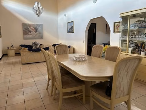 Casa en Lomas de Ayarco, Curridabat en venta /CA-732 NEGOCIABLE