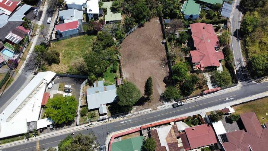 Se vende espectacular lote residencial en San Rafael de Escazu
