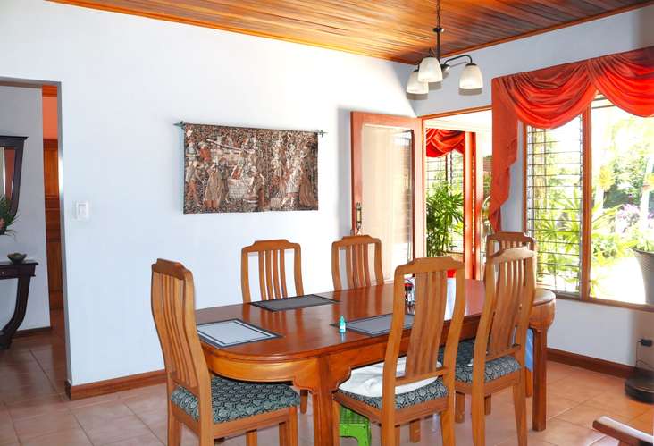 SE VENDE ESPECTACULAR QUINTA LA GARITA - ALAJUELA