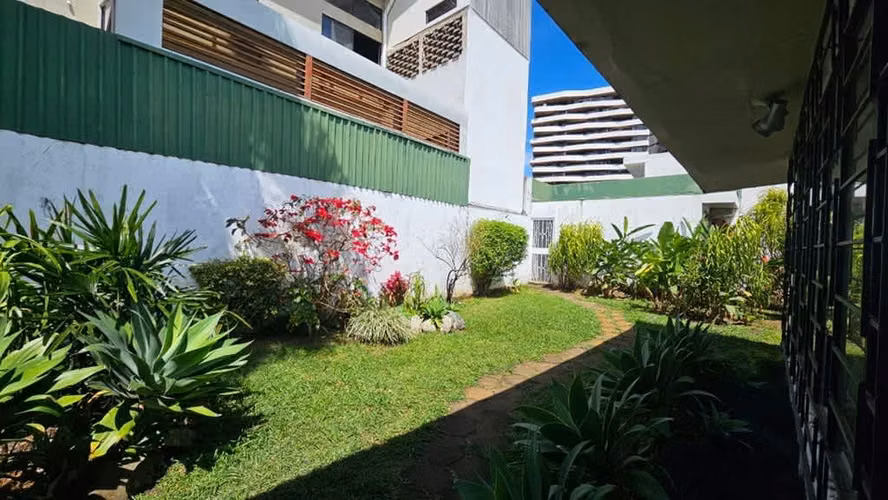 Casa Rohrmoser- Nunciatura. Uso mixto