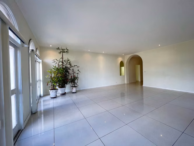 APARTAMENTO EN VENTA / ALQUILER EN EXCLUSIVO CONDOMINIO EN ESCAZU - Imagen 13