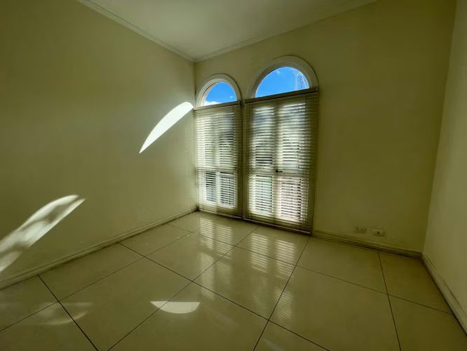 APARTAMENTO EN VENTA / ALQUILER EN EXCLUSIVO CONDOMINIO EN ESCAZU - Imagen 7