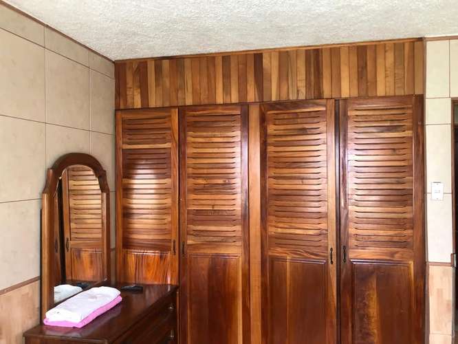 CASA cerca Paseo Colon incluye (Agua, Luz, Cable e Internet)