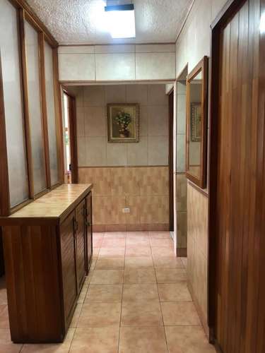 CASA cerca Paseo Colon incluye (Agua, Luz, Cable e Internet)