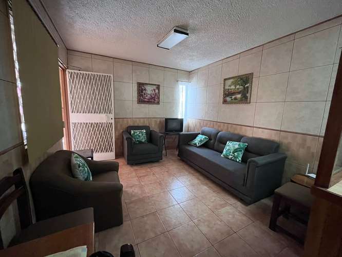 CASA cerca Paseo Colon incluye (Agua, Luz, Cable e Internet)