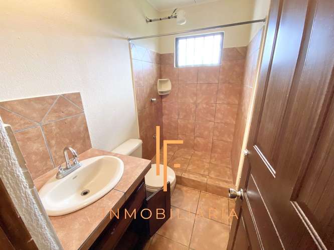 Se alquila Apartamento en San Isidro Heredia