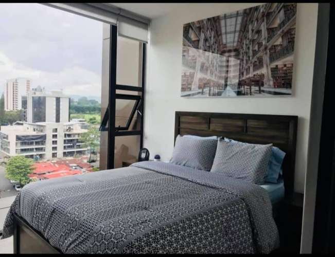 Se alquila apartamento amueblado en Nunciatura