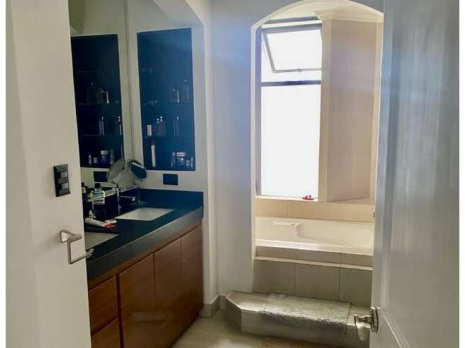 Venta apartamento en Escazú - En torre - Para inversión - Imagen 18