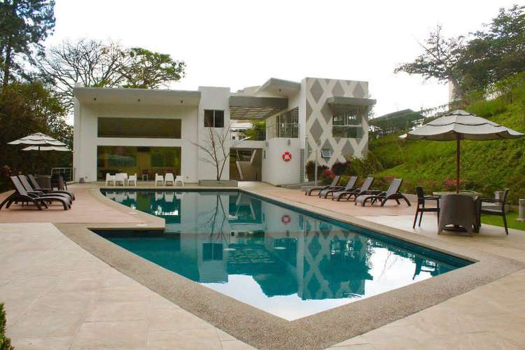 Condominio Bosques de Escazú-Full Amoblado-1 Habitación-ALQUILER