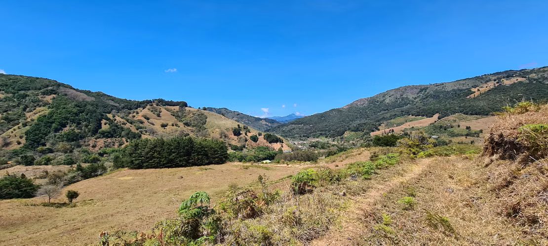 Venta de quinta en Copey de Dota con excelente vista