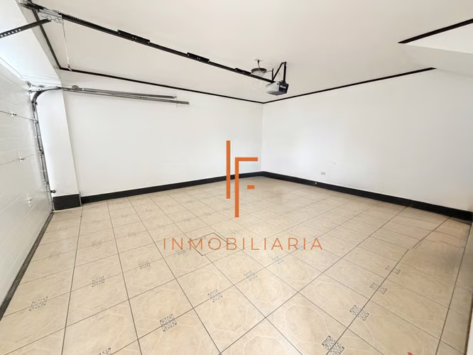 Casa en Condominio cerca de Salida SJ, Cartago