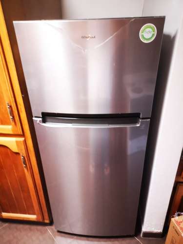 VENTA DE REFRIGERADORA WHIRPOOL, COMO NUEVA