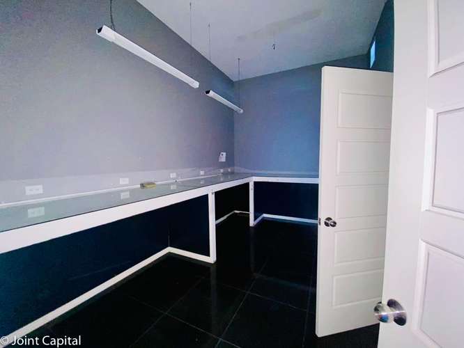 Alquiler Ofibodega 340 m² con Mezzanine en Oficentro en Escazú - Imagen 8