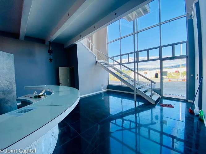 Alquiler Ofibodega 340 m² con Mezzanine en Oficentro en Escazú - Imagen 9