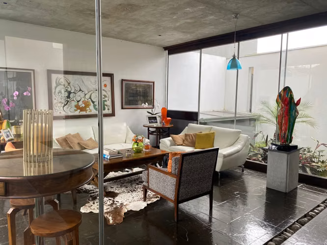Casa con apartamento, en Bosques de Altamonte