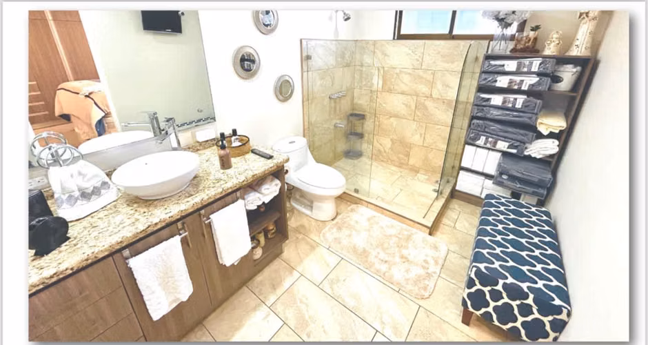 Venta de Hermosa casa de un solo nivel en Escazú - Imagen 9
