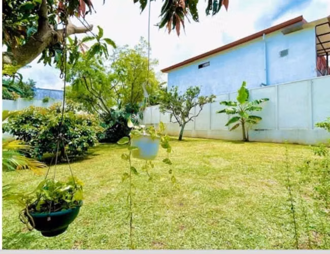 Venta de Hermosa casa de un solo nivel en Escazú - Imagen 4