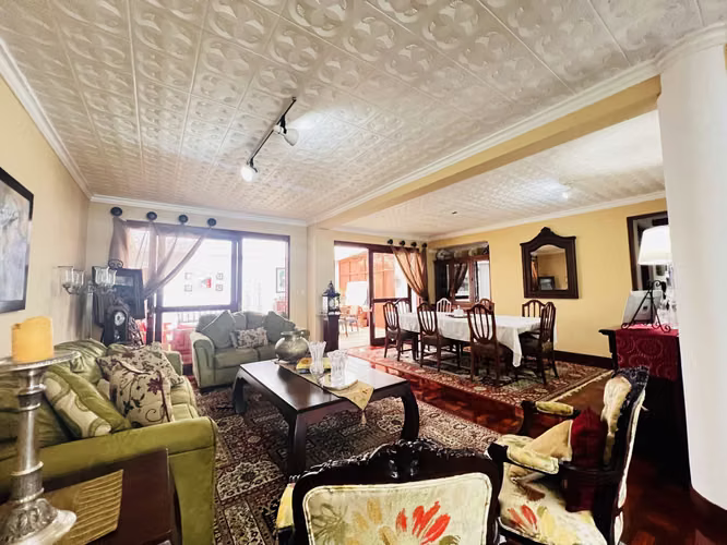 GUAYABOS DE CURRIDABAT AMPLIA Y COMODA CASA EN VENTA - Imagen 7