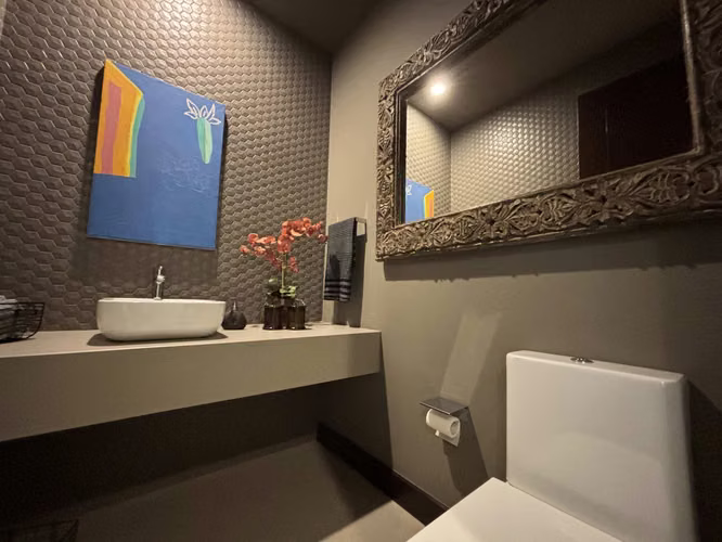 Se vende amplio apartamento en Torre, San Rafael de Escazú.