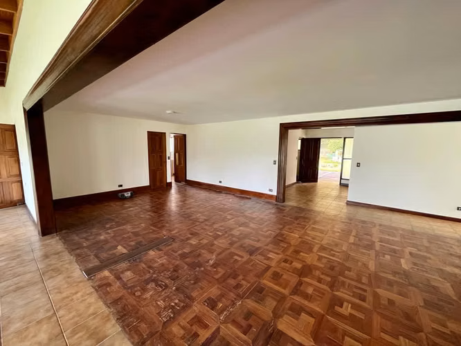 ALQUILER AMPLIA CASA UNA SOLA PLANTA - GUAYABOS - CURRIDABAT - Imagen 7