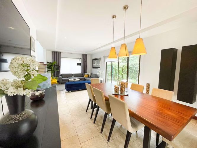 Venta de casa en condominio en Brasil de Mora
