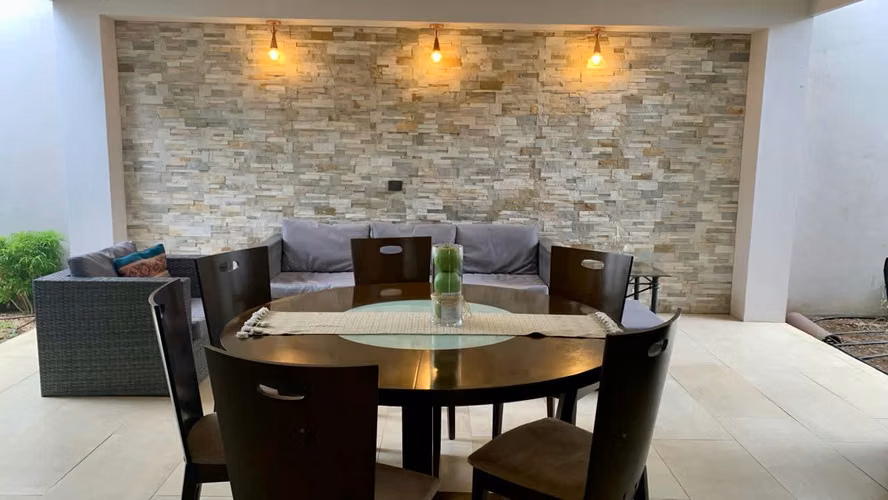 Venta Casa de Lujo en Heredia Cariari | Terraza y 4 Habitaciones | Elegancia Confort y Privacidad - Imagen 10