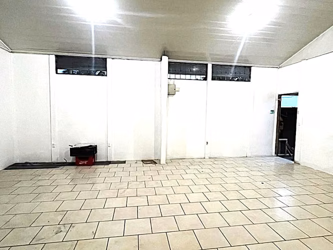 Venta casa San Carlos con local comercial 60 mill colones